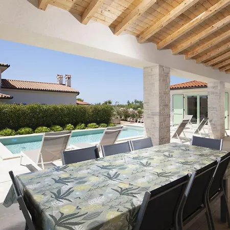 Villa Barra *