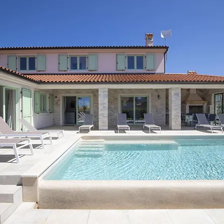 Villa Barra *